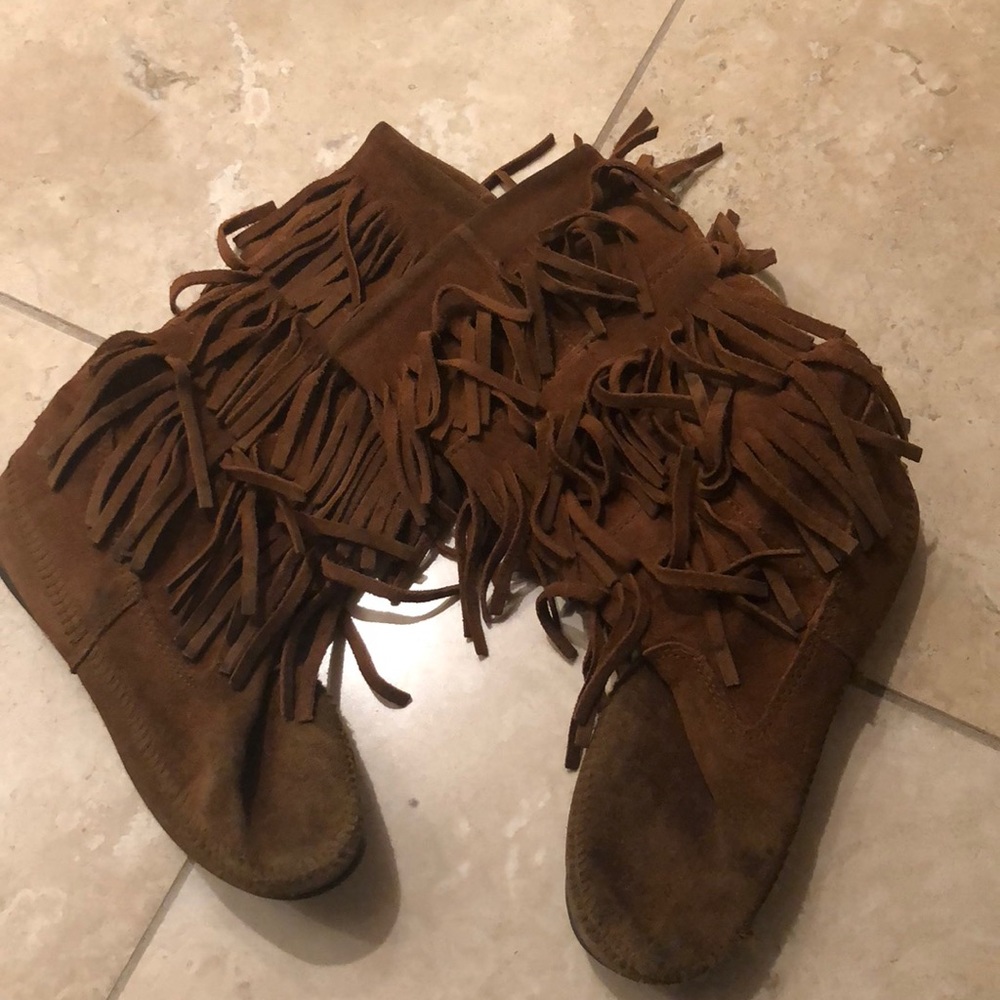 Minnetonka boots